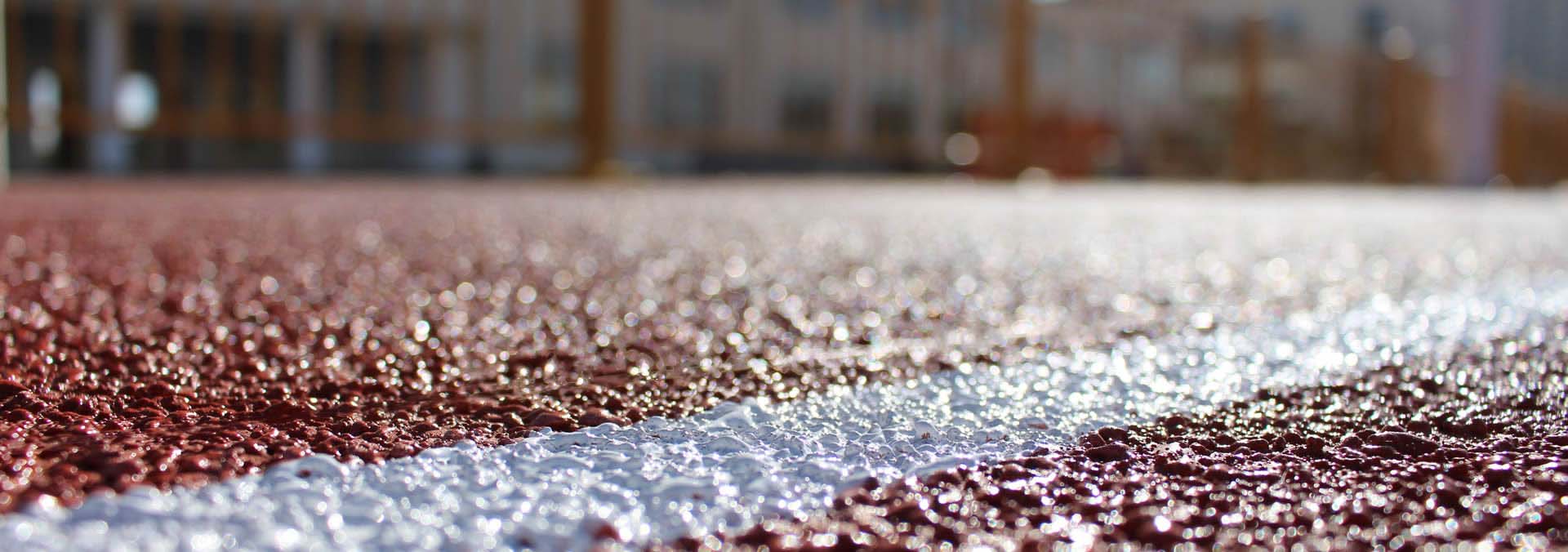 康马新国标塑胶跑道